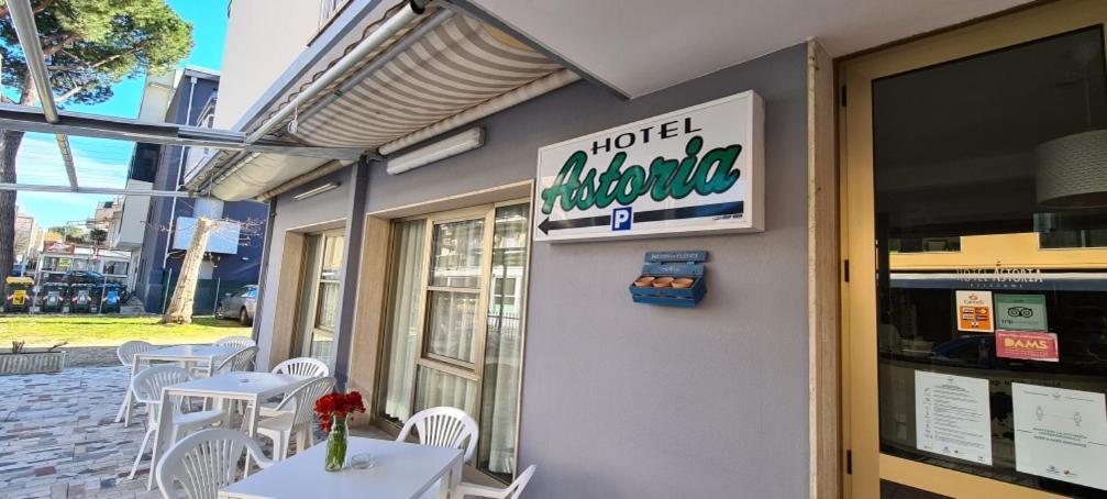 Hotel Astoria Riccione Exterior foto